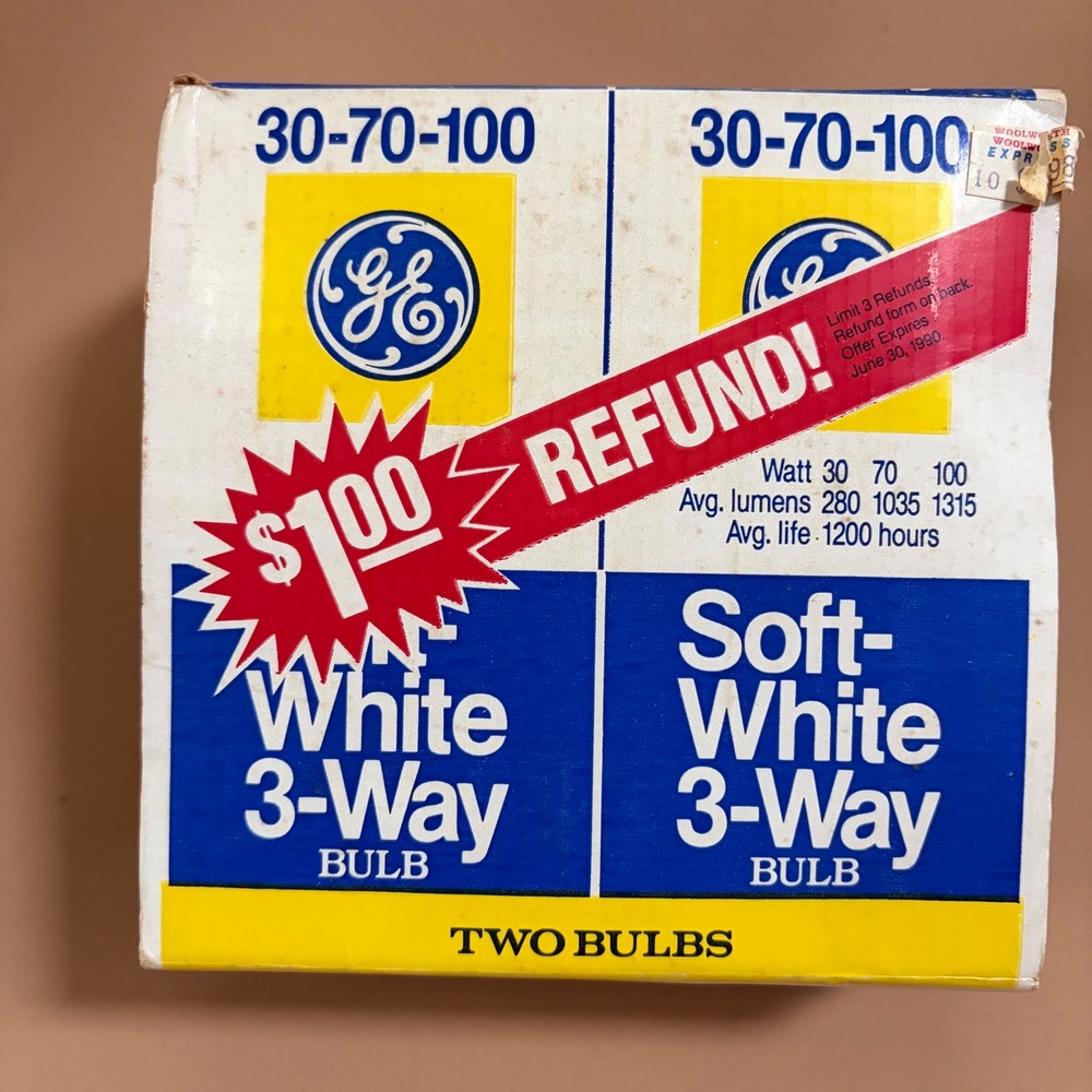 Vintage GE 3-Way Light Bulbs 30-70-100 Watt Soft White 2pk Retro 1980s NOS